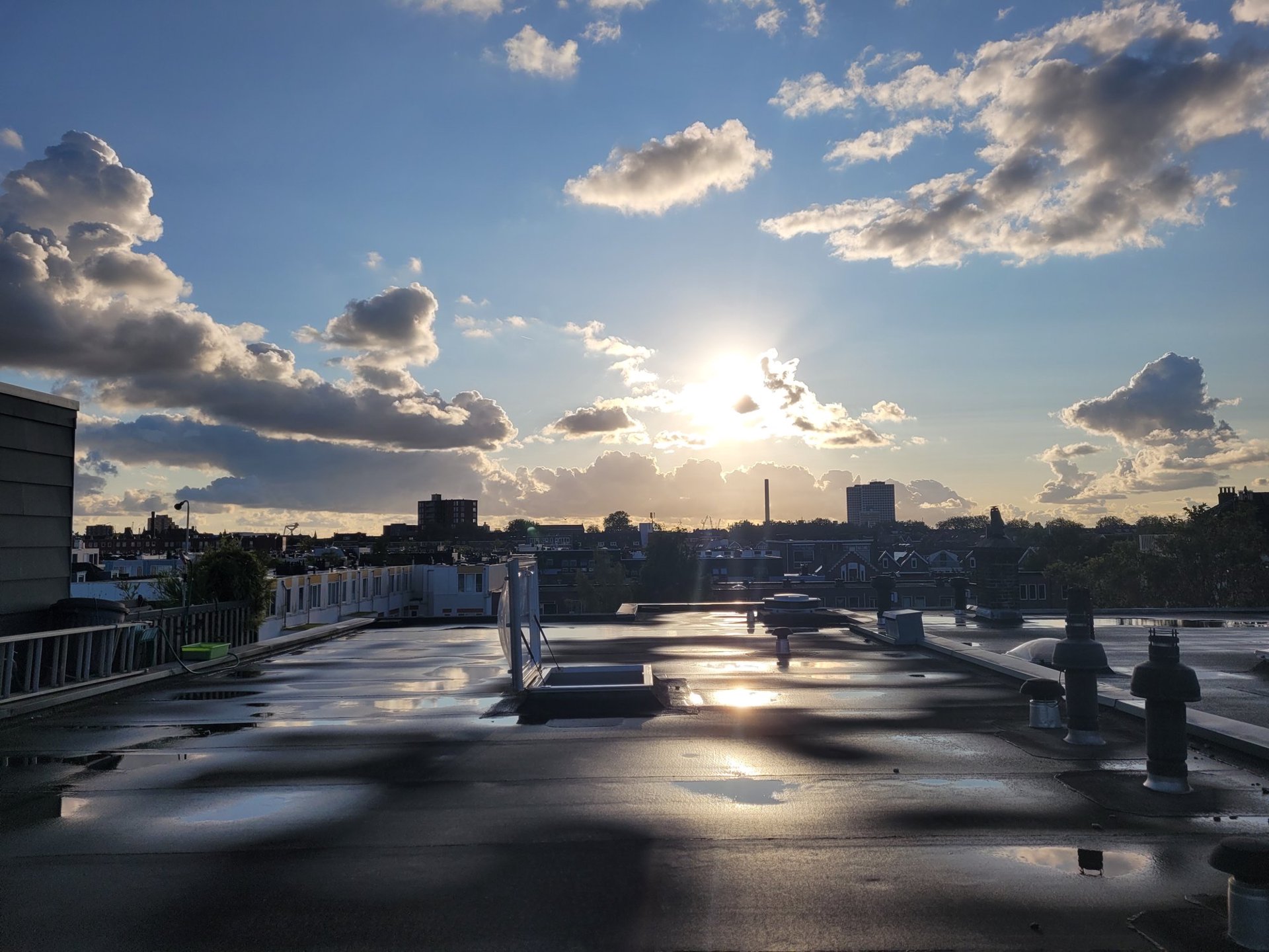 Regenwater opvangen bij een bedrijfspand: welke mogelijkheden zijn er?